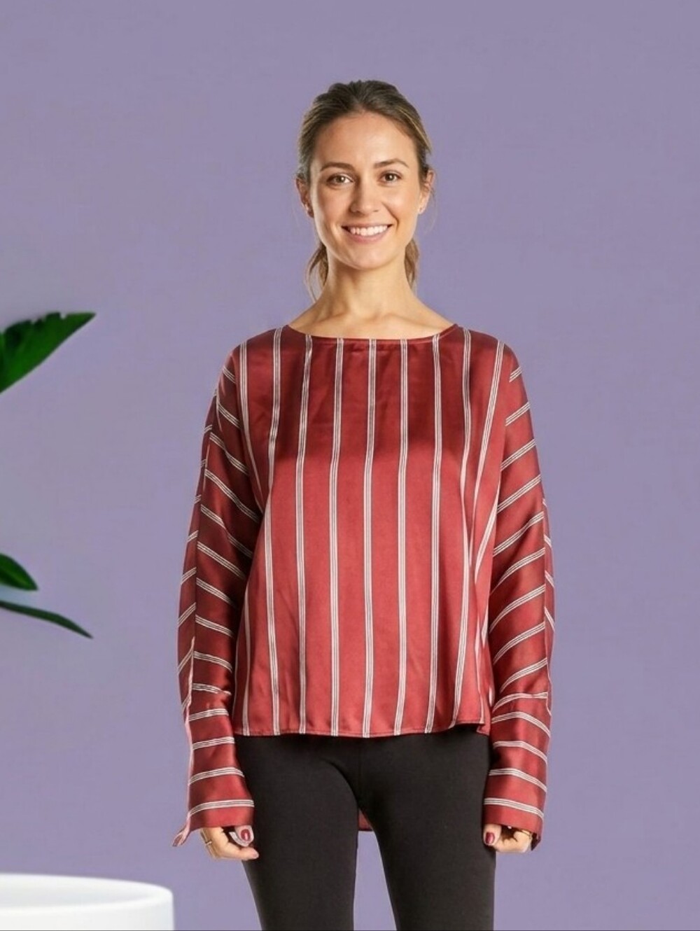 NEW 🌷Express Women's Red Satin Stripe Blouse